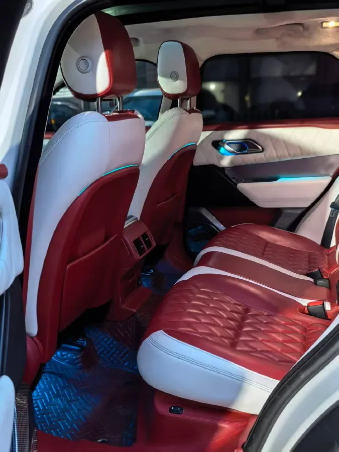 2018 Land Rover Range Rover Velar 2.0T 250HP L4 8AT,autocango,china used car exporter,china ev exporter,chinese used car exporter,chinese used ev exporter