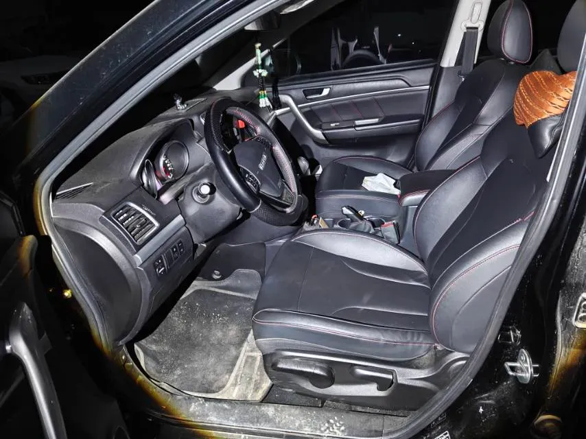 2019 Haval M6 1.5T 150HP L4 7DCT,autocango,china used car exporter,china ev exporter,chinese used car exporter,chinese used ev exporter