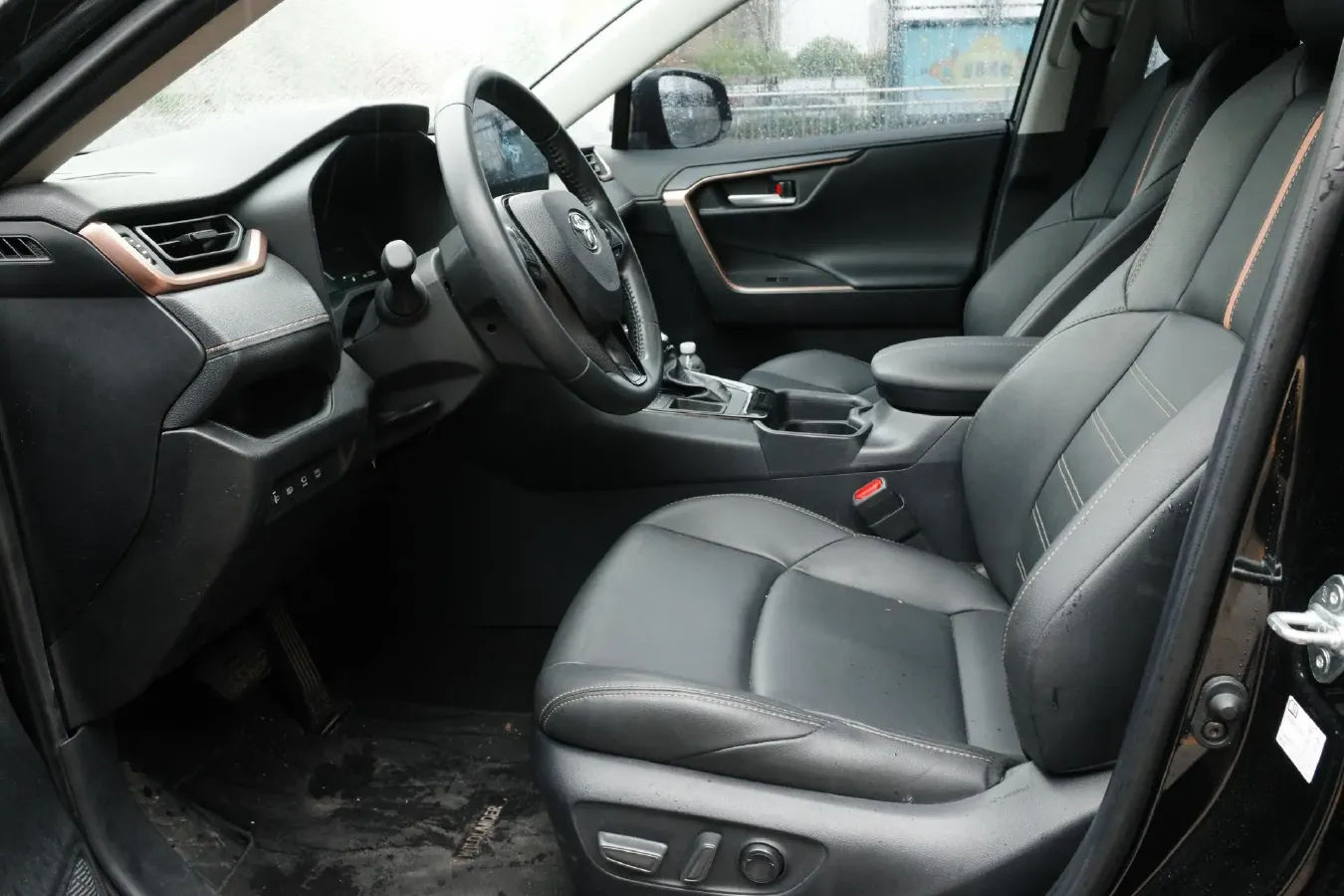 2024 Toyota Wildlander 2.0L 171HP L4 CVT,autocango,china used car exporter,china ev exporter,chinese used car exporter,chinese used ev exporter