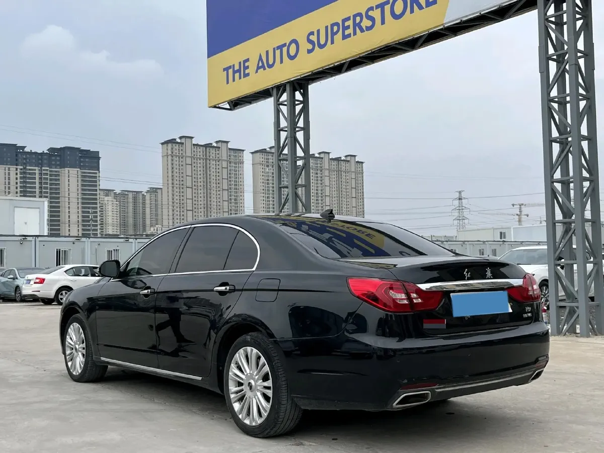 2019 Infiniti Q70 2.0T 211HP L4 7AT,autocango,china used car exporter,china ev exporter,chinese used car exporter,chinese used ev exporter