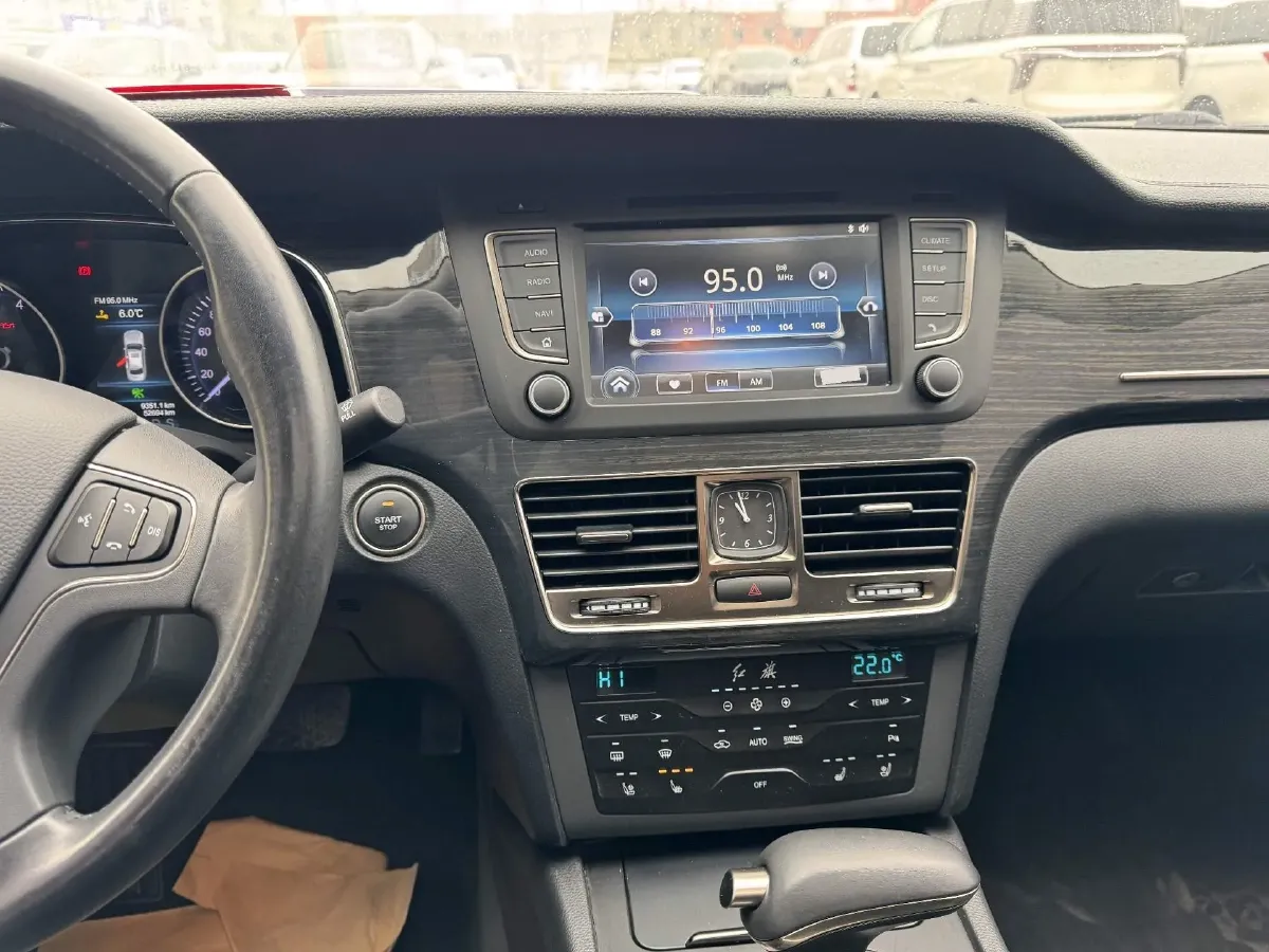 2019 Infiniti Q70 2.0T 211HP L4 7AT,autocango,china used car exporter,china ev exporter,chinese used car exporter,chinese used ev exporter