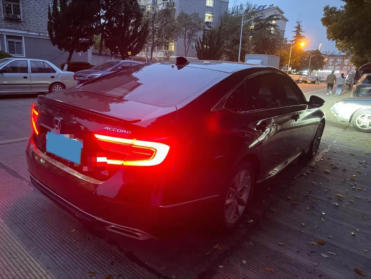 2022 Honda Accord 1.5T 194HP L4 CVT,autocango,china used car exporter,china ev exporter,chinese used car exporter,chinese used ev exporter