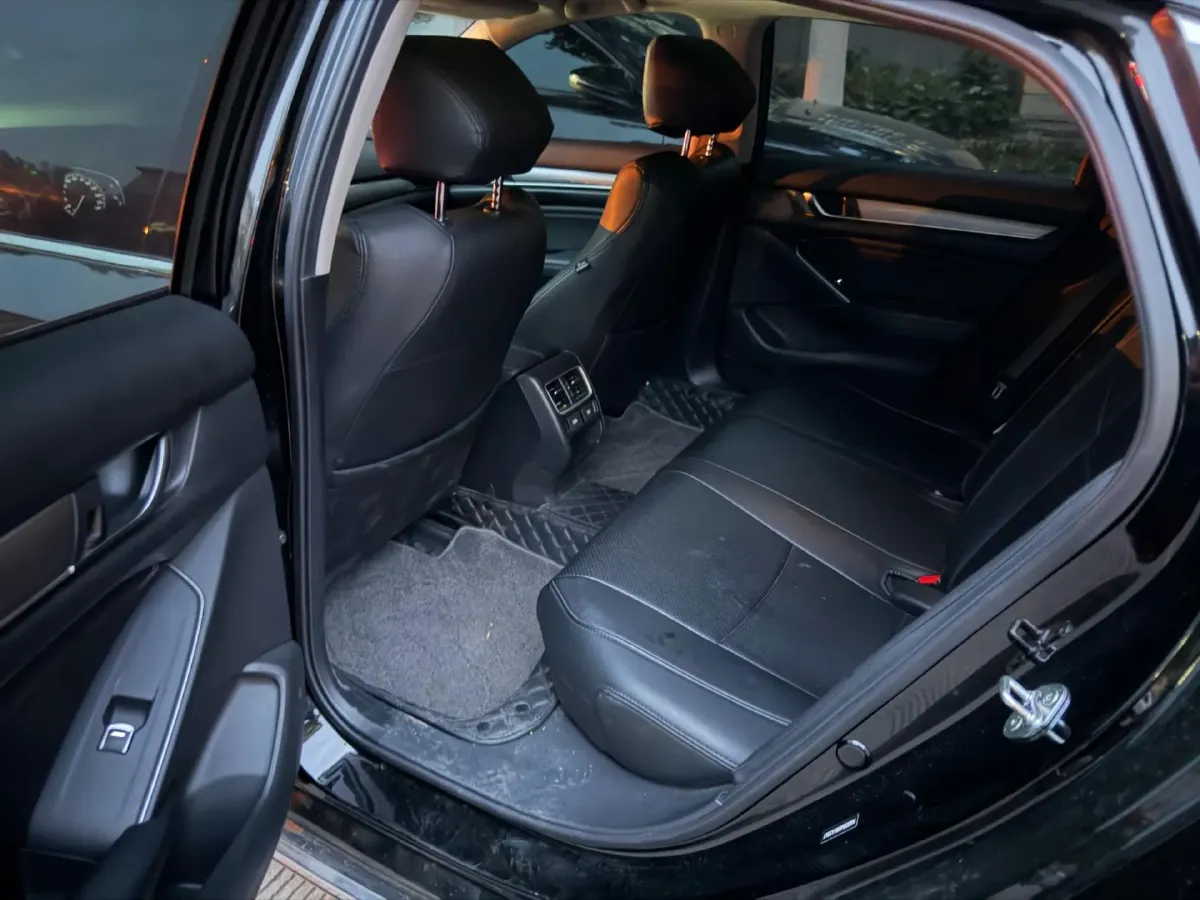 2022 Honda Accord 1.5T 194HP L4 CVT,autocango,china used car exporter,china ev exporter,chinese used car exporter,chinese used ev exporter