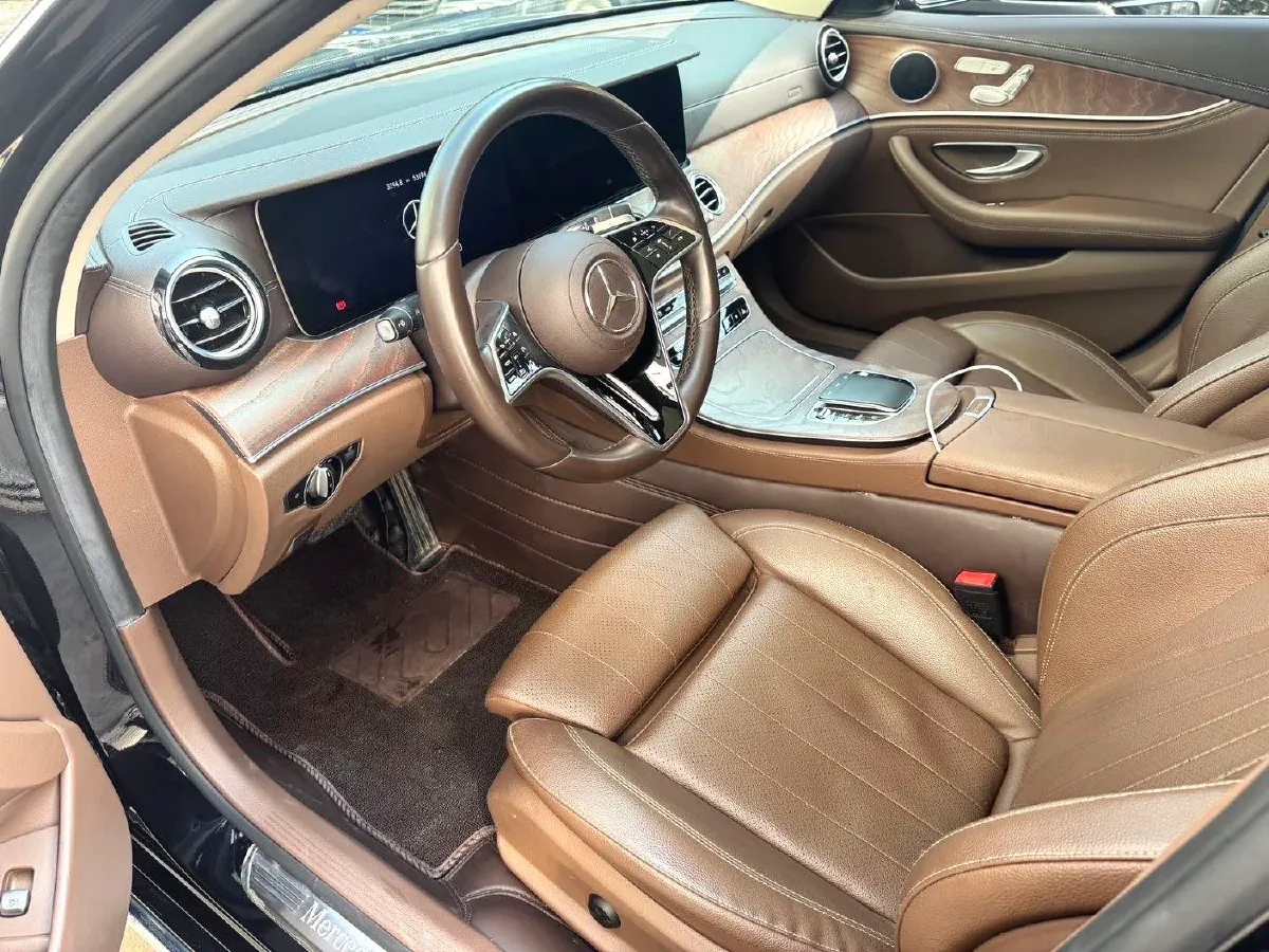 2022 Mercedes-Benz GLC Class 2.0T 258HP L4 9AT,autocango,china used car exporter,china ev exporter,chinese used car exporter,chinese used ev exporter