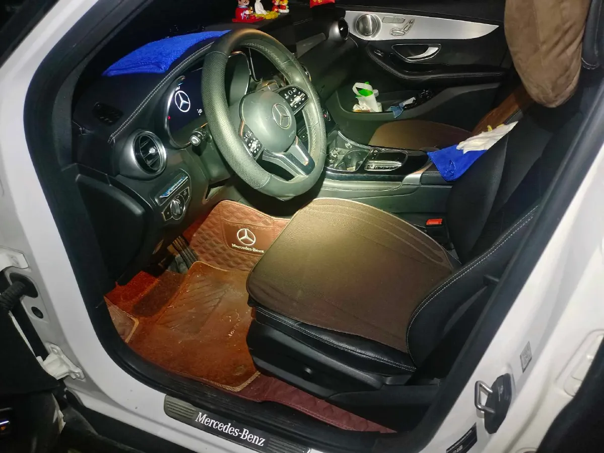 2021 Mercedes-Benz GLC Class 2.0T 197HP L4 9AT,autocango,china used car exporter,china ev exporter,chinese used car exporter,chinese used ev exporter