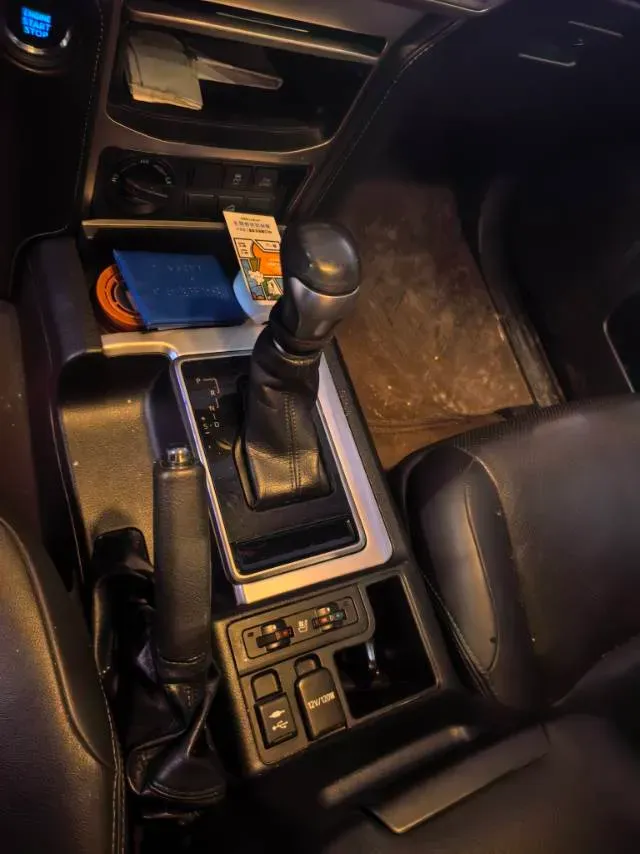 2019 Toyota Land Cruiser Prado 3.5L 280HP V6 6AT,autocango,china used car exporter,china ev exporter,chinese used car exporter,chinese used ev exporter