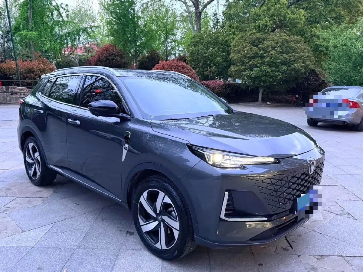 2024 ChangAn CS55 Plus 1.5T 188HP L4 7DCT,autocango,china used car exporter,china ev exporter,chinese used car exporter,chinese used ev exporter