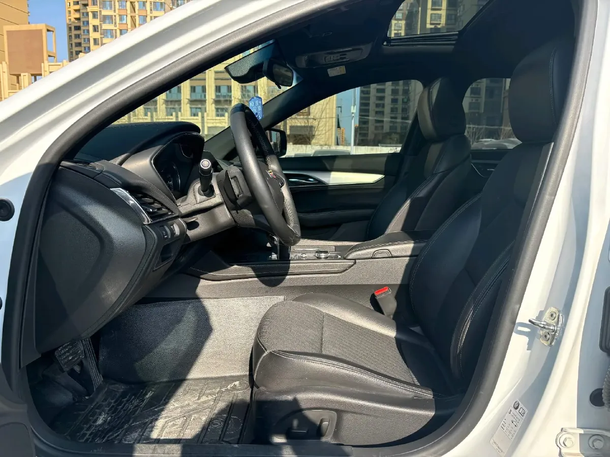 2021 Cadillac CT5 2.0T 237HP L4 10AT,autocango,china used car exporter,china ev exporter,chinese used car exporter,chinese used ev exporter