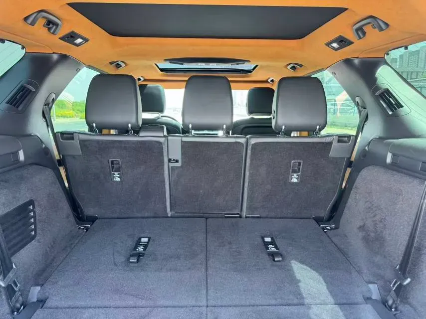 2020 Land Rover Discovery 2.0T 300HP L4 8AT,autocango,china used car exporter,china ev exporter,chinese used car exporter,chinese used ev exporter