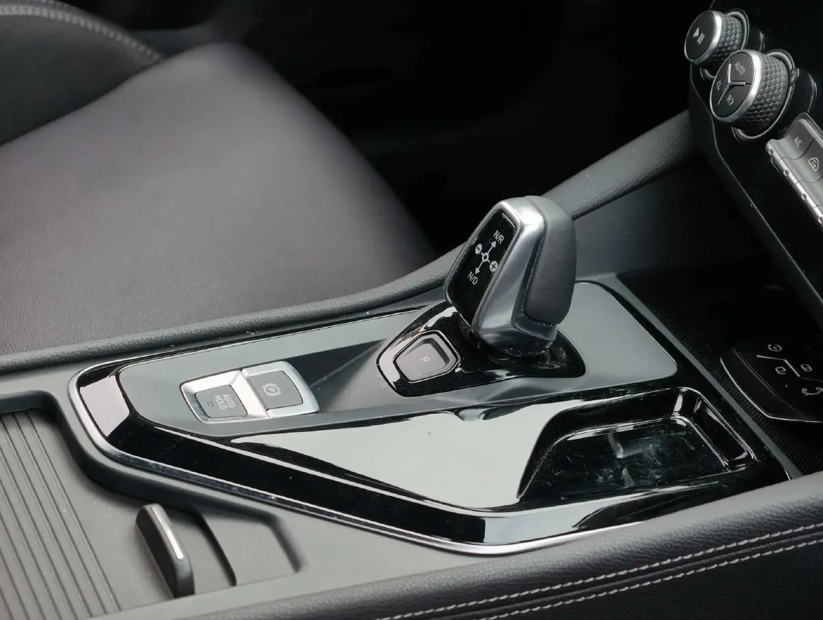 2021 LYNK&CO 02 1.5T 180HP L3 7DCT,autocango,china used car exporter,china ev exporter,chinese used car exporter,chinese used ev exporter