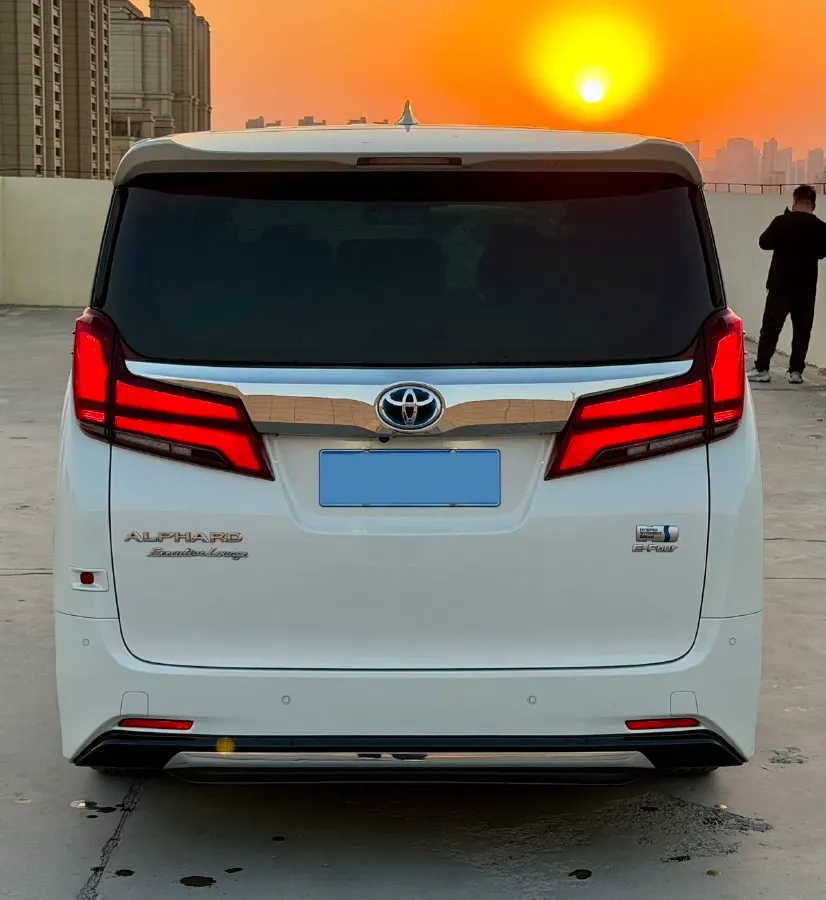 2021 Toyota Alphard 2.5L 117HP L4 E-CVT Hybrid,autocango,china used car exporter,china ev exporter,chinese used car exporter,chinese used ev exporter