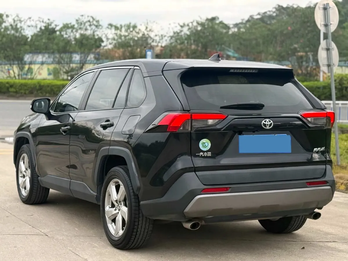 2020 Toyota RAV4 2.0L 171HP L4 CVT,autocango,china used car exporter,china ev exporter,chinese used car exporter,chinese used ev exporter