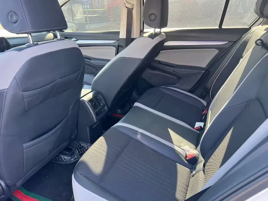 2021 Volkswagen Golf 1.4T 150HP L4 7DCT,autocango,china used car exporter,china ev exporter,chinese used car exporter,chinese used ev exporter