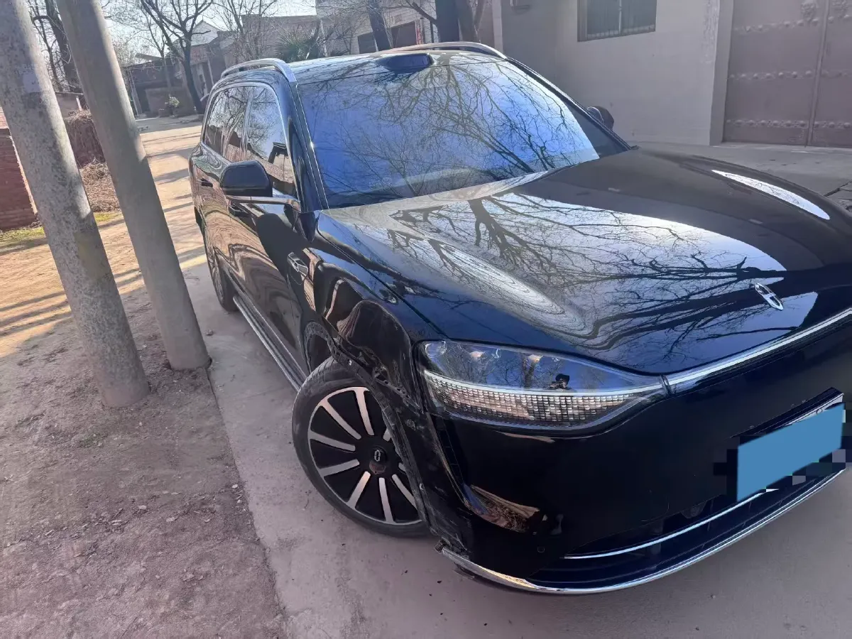 2024 AITO AITO M9 1.5T 152HP L4 REEV 42KWH,autocango,china used car exporter,china ev exporter,chinese used car exporter,chinese used ev exporter