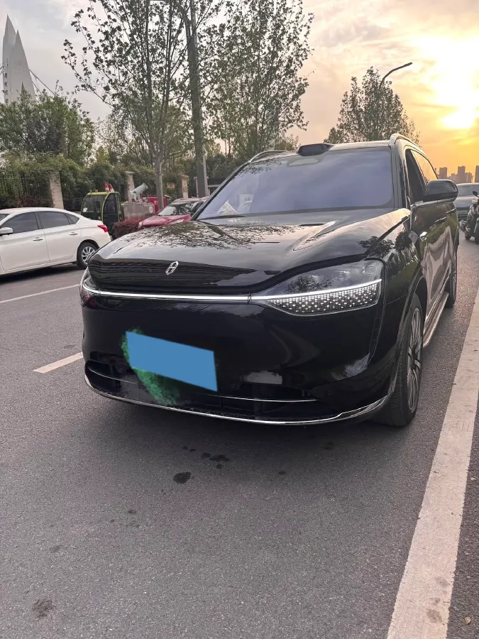 2024 AITO AITO M9 1.5T 152HP L4 REEV 42KWH,autocango,china used car exporter,china ev exporter,chinese used car exporter,chinese used ev exporter
