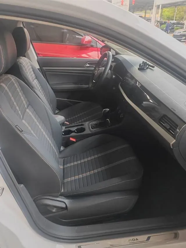 2021 Volkswagen Lavida 1.4T 150HP L4 7DCT,autocango,china used car exporter,china ev exporter,chinese used car exporter,chinese used ev exporter