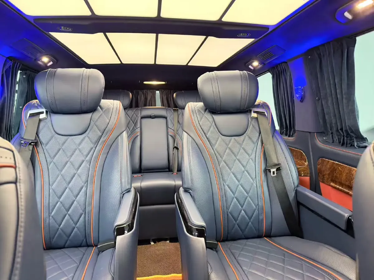 2021 Mercedes-Benz Vito 2.0T 211HP L4 9AT,autocango,china used car exporter,china ev exporter,chinese used car exporter,chinese used ev exporter