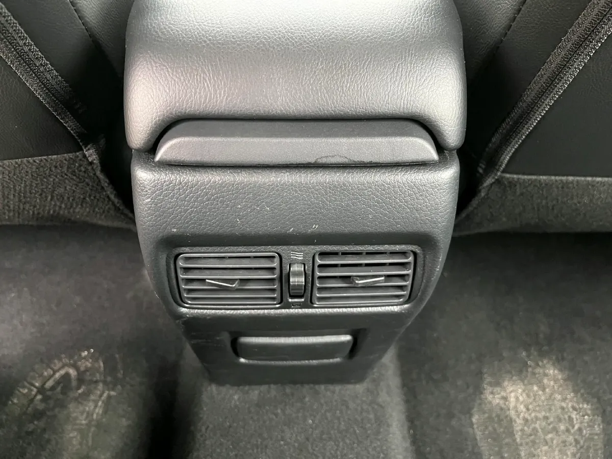 2022 Nissan Sylphy 1.6L 122HP L4 CVT,autocango,china used car exporter,china ev exporter,chinese used car exporter,chinese used ev exporter