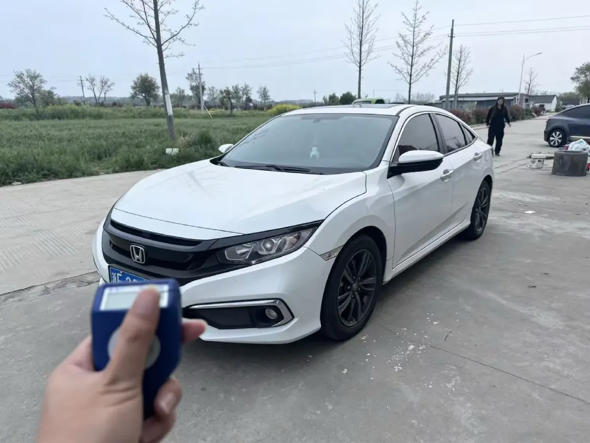 2019 Honda Civic 1.5T 177HP L4 CVT,autocango,china used car exporter,china ev exporter,chinese used car exporter,chinese used ev exporter
