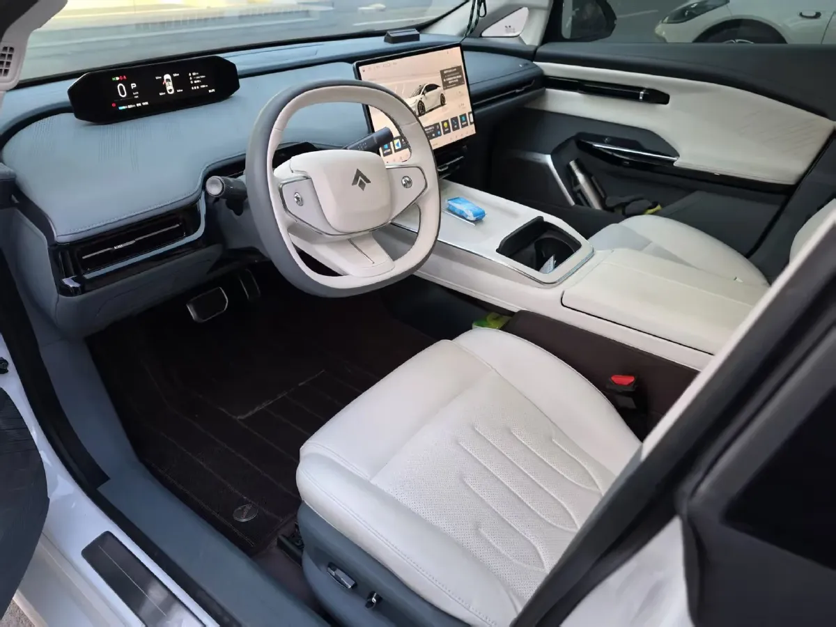 2023 HYPTEC GT BEV 60KWH,autocango,china used car exporter,china ev exporter,chinese used car exporter,chinese used ev exporter