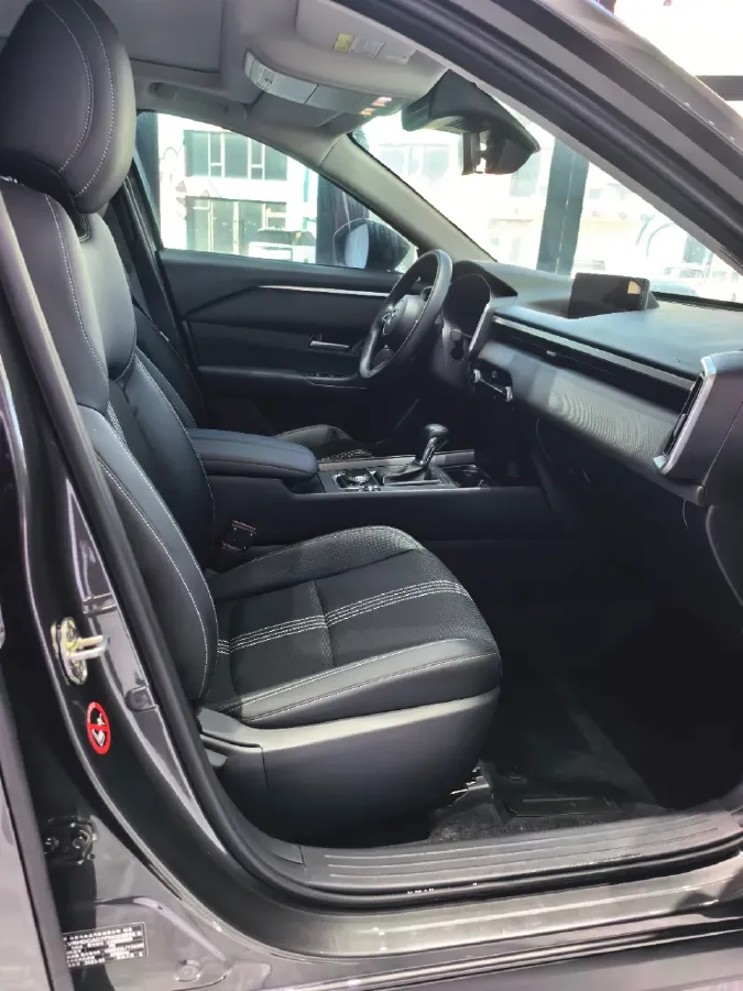 2023 Mazda CX-50 2.0L 155HP L4 6AT,autocango,china used car exporter,china ev exporter,chinese used car exporter,chinese used ev exporter