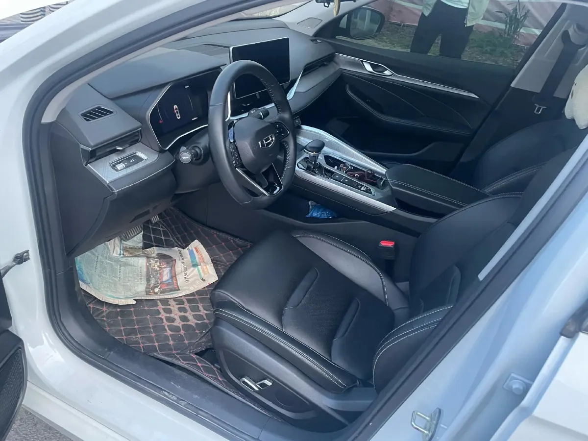 2020 Geely Binray 1.0T 133HP L3 6DCT,autocango,china used car exporter,china ev exporter,chinese used car exporter,chinese used ev exporter