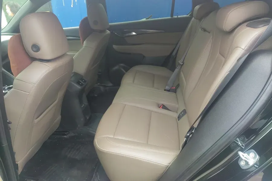 2022 Buick EnvisionPlus 2.0T 237HP L4 9AT,autocango,china used car exporter,china ev exporter,chinese used car exporter,chinese used ev exporter