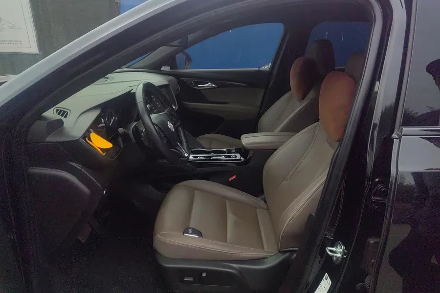 2022 Buick EnvisionPlus 2.0T 237HP L4 9AT,autocango,china used car exporter,china ev exporter,chinese used car exporter,chinese used ev exporter