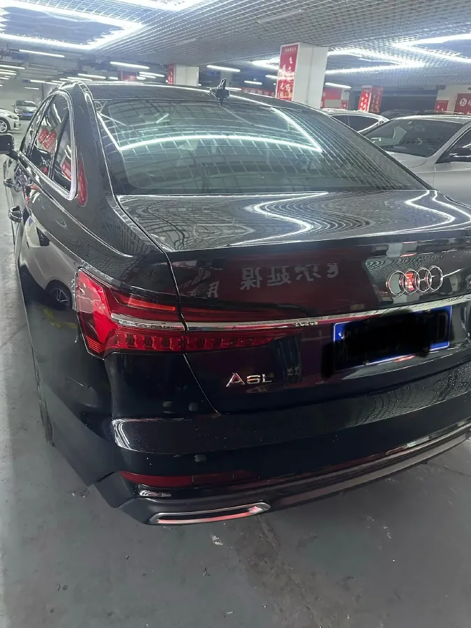 2022 Audi A6L 2.0T 190HP L4 7DCT,autocango,china used car exporter,china ev exporter,chinese used car exporter,chinese used ev exporter
