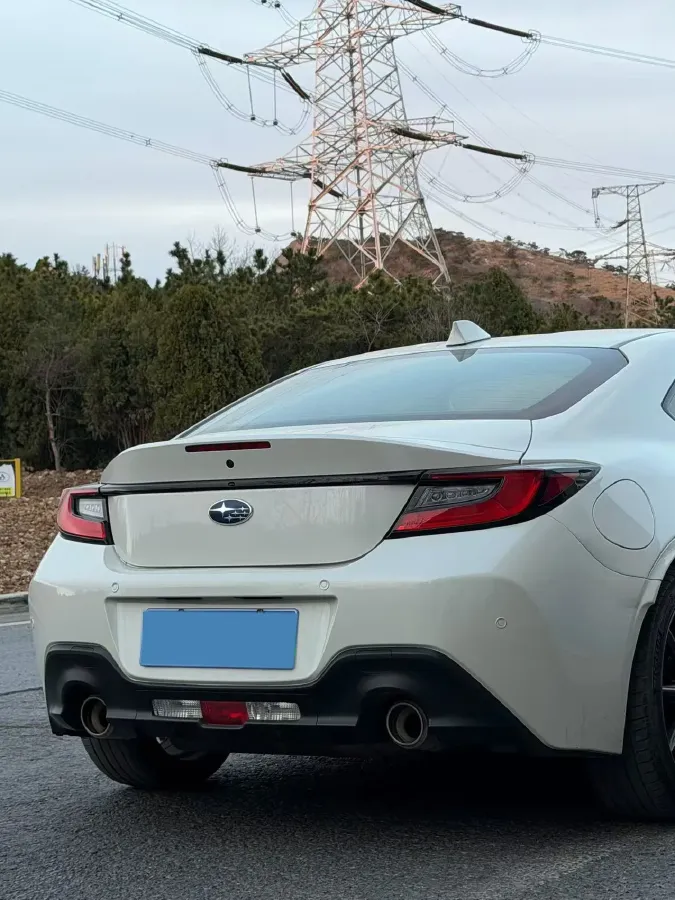 2022 Subaru BRZ 2.4L 234HP H4 6MT,autocango,china used car exporter,china ev exporter,chinese used car exporter,chinese used ev exporter