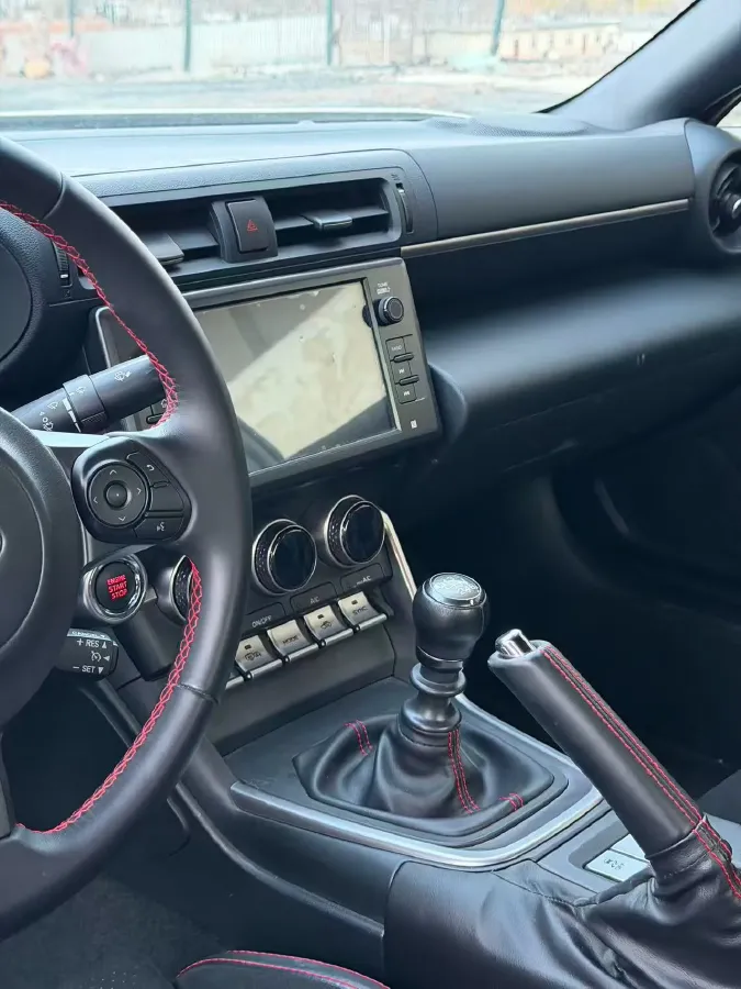 2022 Subaru BRZ 2.4L 234HP H4 6MT,autocango,china used car exporter,china ev exporter,chinese used car exporter,chinese used ev exporter