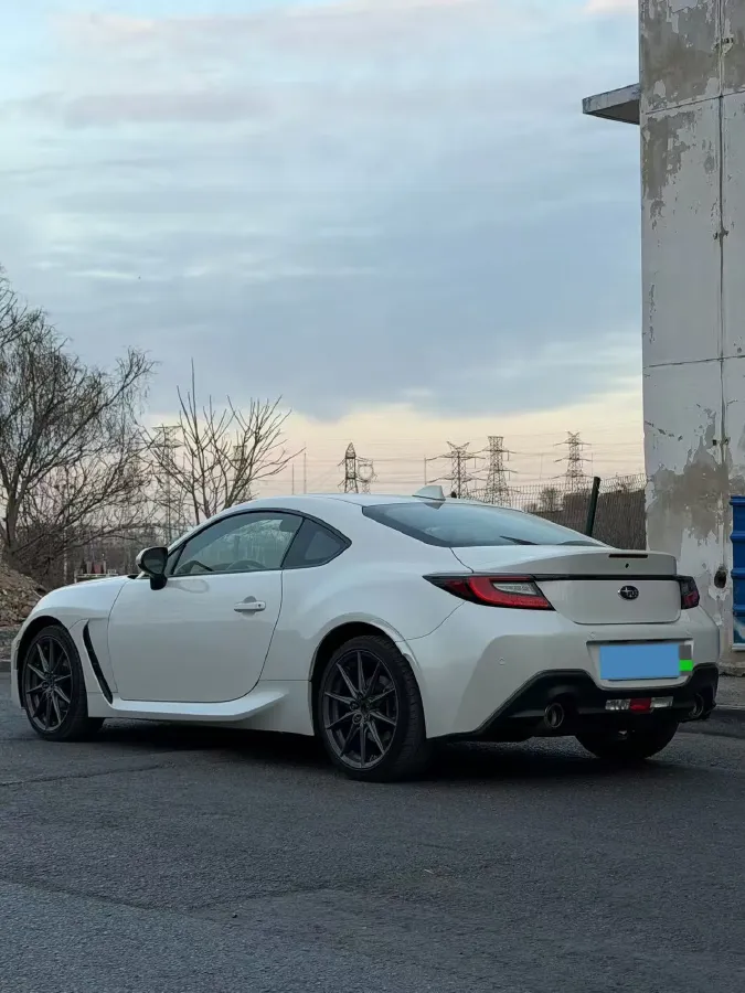 2022 Subaru BRZ 2.4L 234HP H4 6MT,autocango,china used car exporter,china ev exporter,chinese used car exporter,chinese used ev exporter