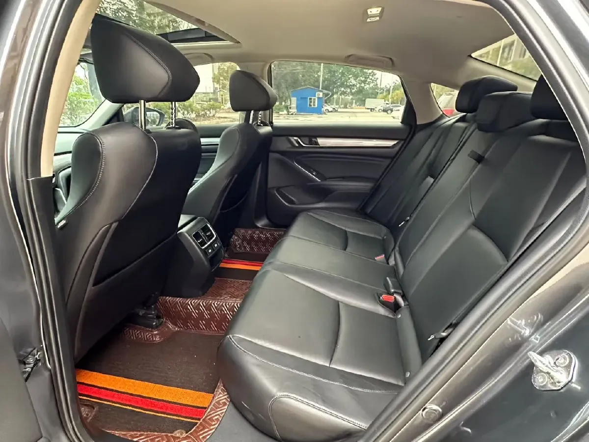 2022 Honda Accord 1.5T 194HP L4 CVT,autocango,china used car exporter,china ev exporter,chinese used car exporter,chinese used ev exporter