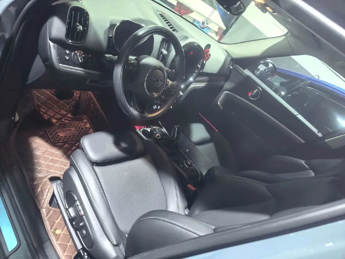 2021 MINI COUNTRYMAN 1.5T 136HP L3 7DCT,autocango,china used car exporter,china ev exporter,chinese used car exporter,chinese used ev exporter