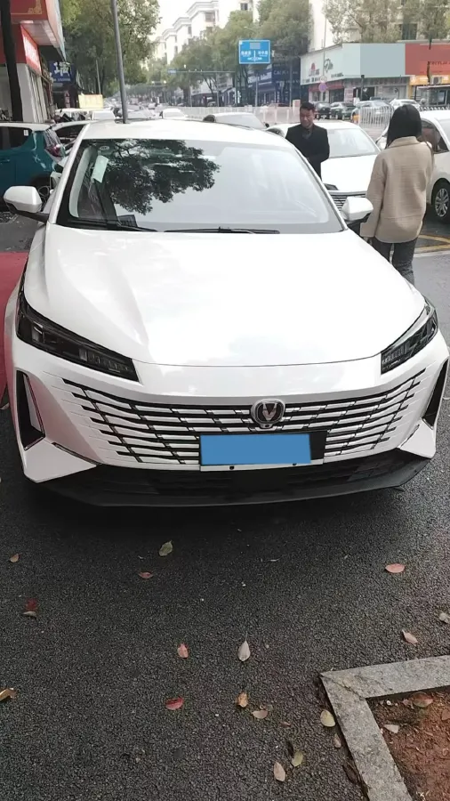 2025 ChangAn Eado 1.5T 192HP L4 7DCT,autocango,china used car exporter,china ev exporter,chinese used car exporter,chinese used ev exporter