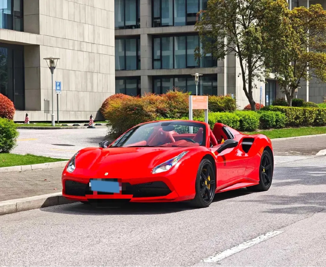 2015 Ferrari 488 3.9T 670HP V8 7DCT,autocango,china used car exporter,china ev exporter,chinese used car exporter,chinese used ev exporter