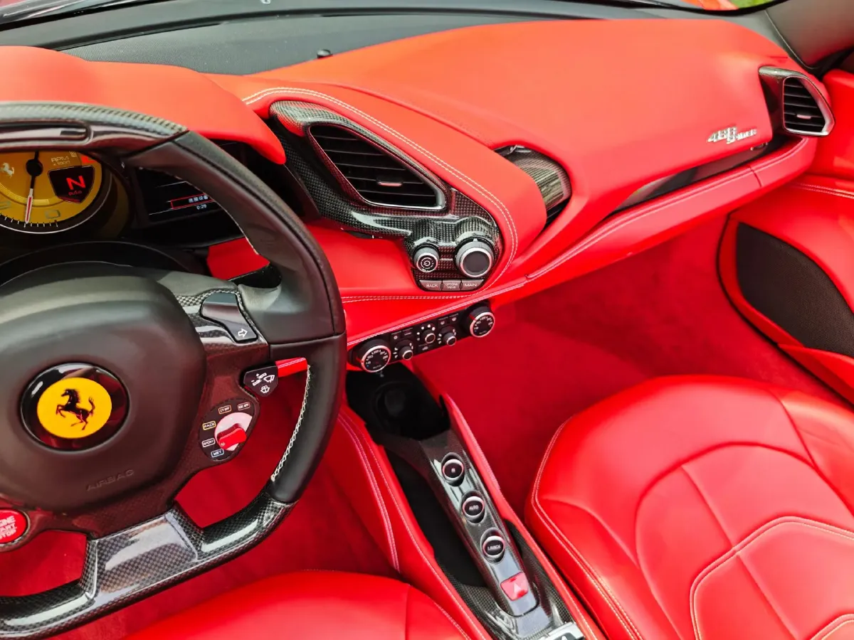 2015 Ferrari 488 3.9T 670HP V8 7DCT,autocango,china used car exporter,china ev exporter,chinese used car exporter,chinese used ev exporter