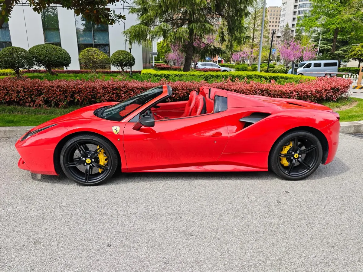 2015 Ferrari 488 3.9T 670HP V8 7DCT,autocango,china used car exporter,china ev exporter,chinese used car exporter,chinese used ev exporter