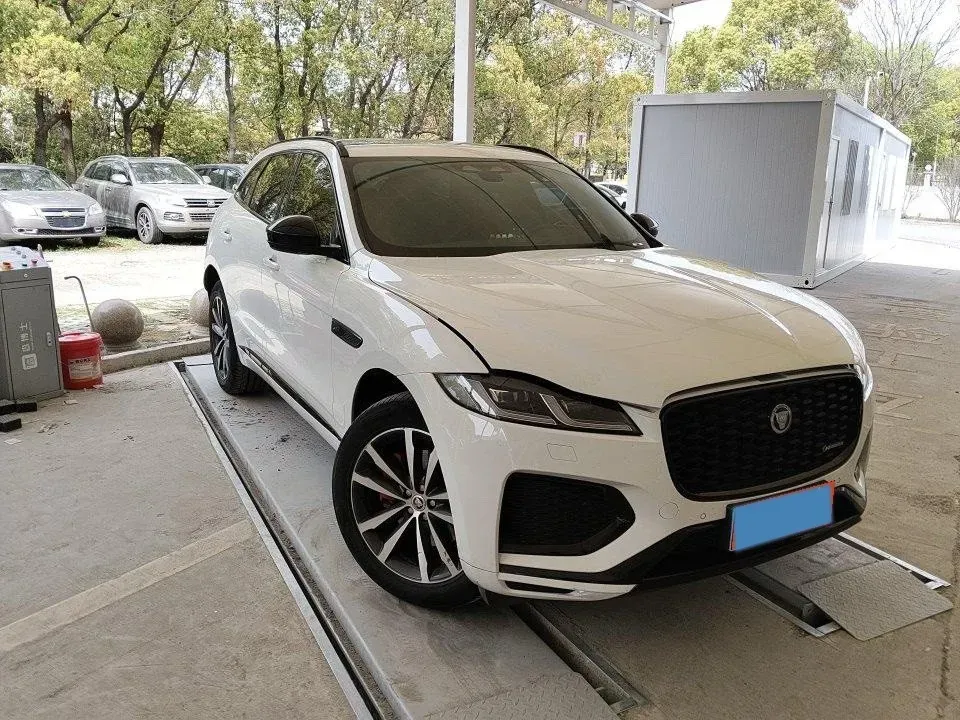 2024 Jaguar F-PACE 2.0T 250HP L4 8AT,autocango,china used car exporter,china ev exporter,chinese used car exporter,chinese used ev exporter