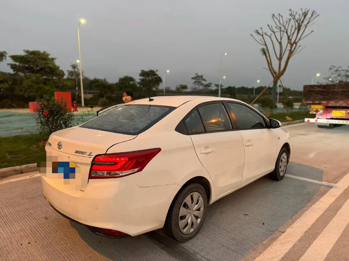 2020 Toyota Yaris L 1.5L 110HP L4 CVT,autocango,china used car exporter,china ev exporter,chinese used car exporter,chinese used ev exporter