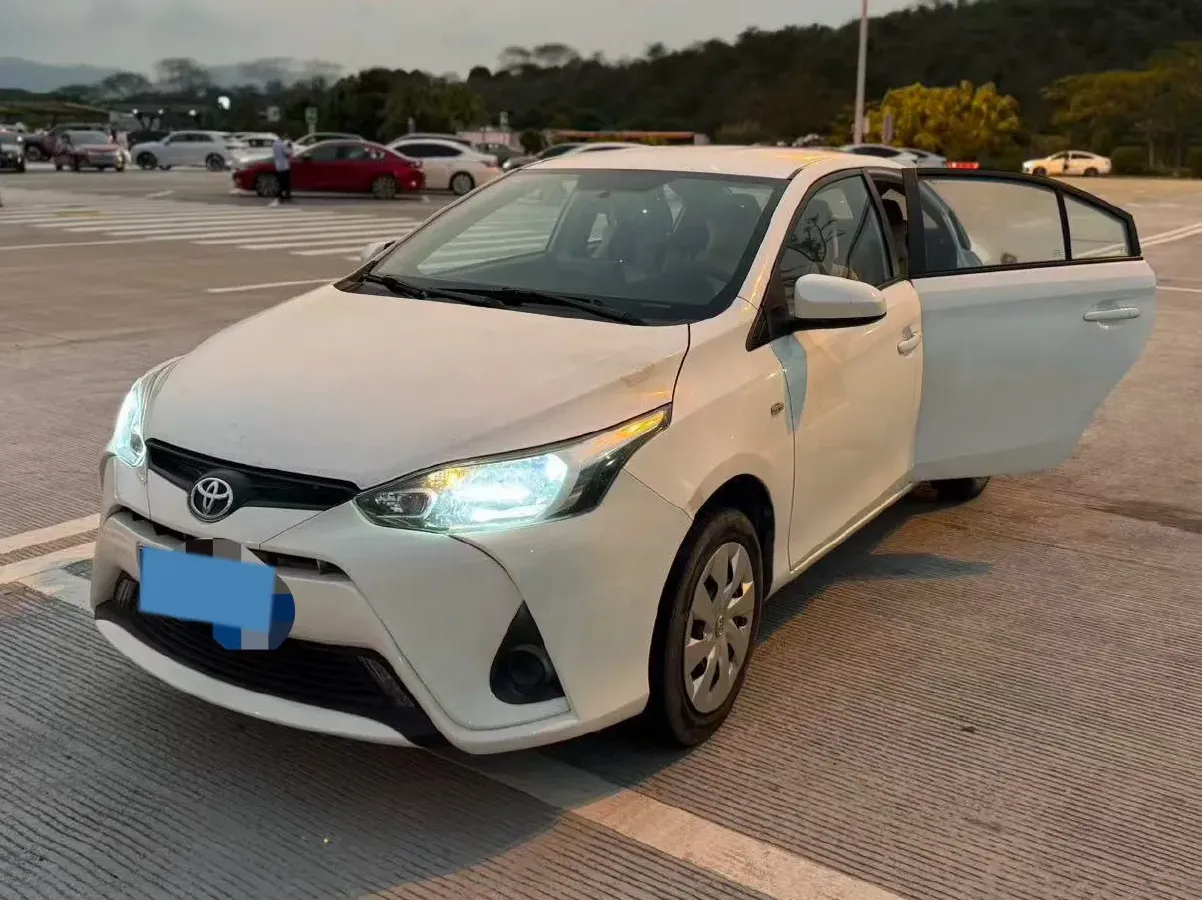 2020 Toyota Yaris L 1.5L 110HP L4 CVT,autocango,china used car exporter,china ev exporter,chinese used car exporter,chinese used ev exporter
