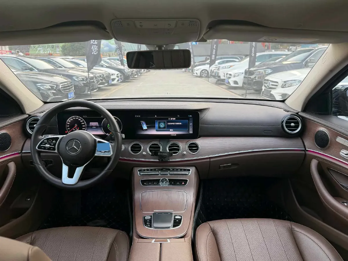2020 Mercedes-Benz E Class 2.0T 258HP L4 9AT,autocango,china used car exporter,china ev exporter,chinese used car exporter,chinese used ev exporter