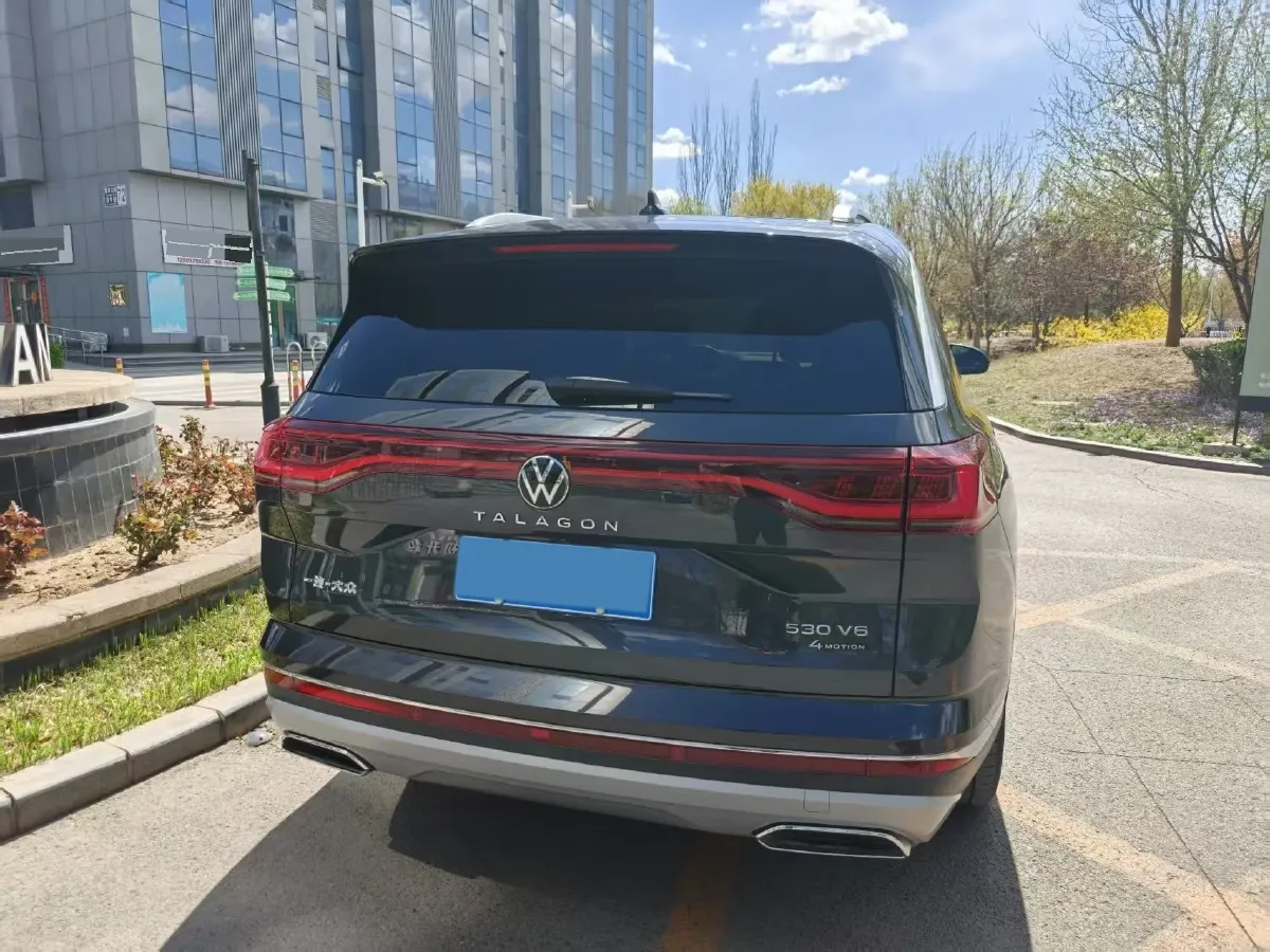 2021 Volkswagen Talagon 2.5T 299HP V6 7DCT,autocango,china used car exporter,china ev exporter,chinese used car exporter,chinese used ev exporter