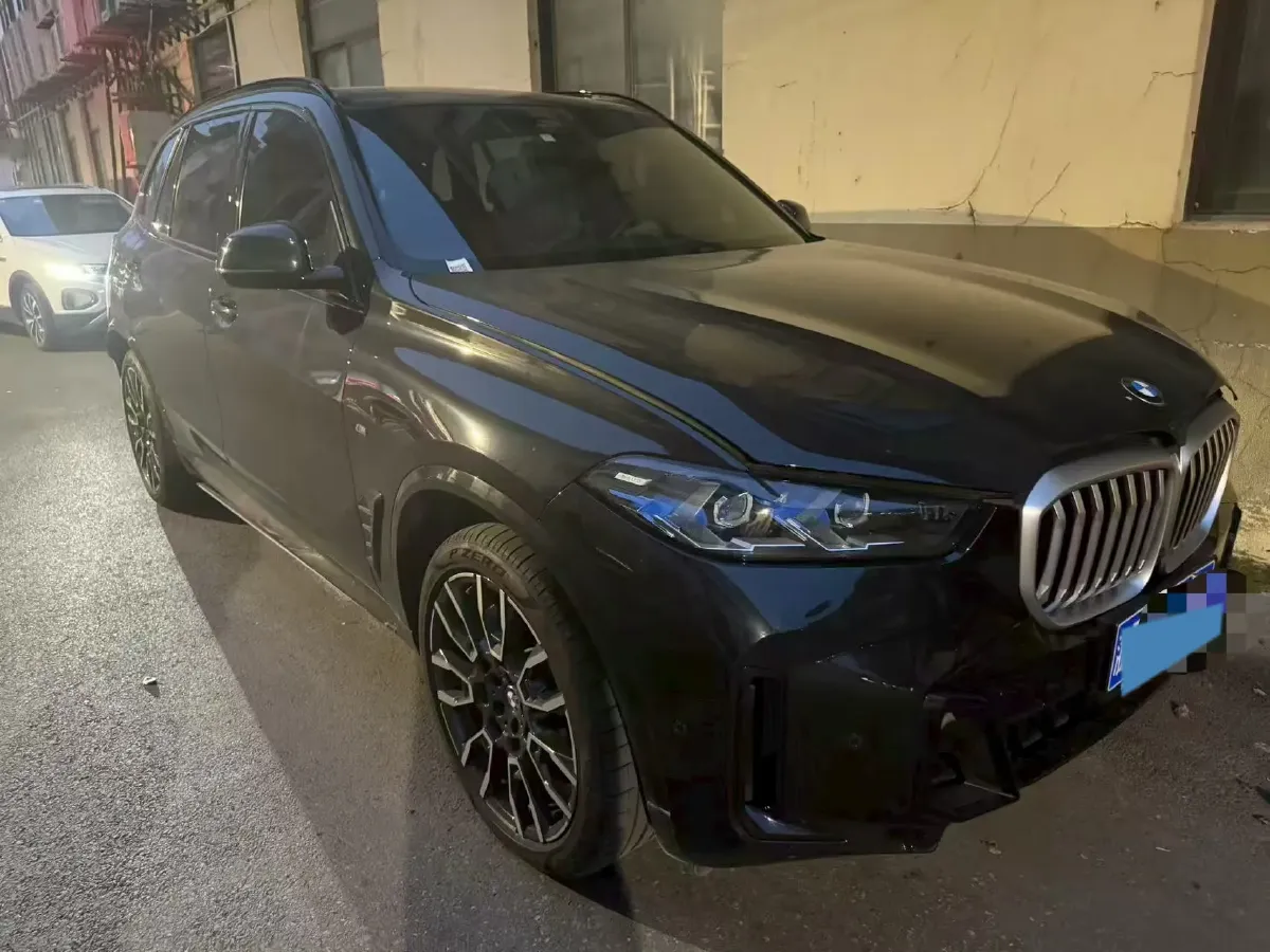 2023 BMW X5 3.0T 381HP L6 8AT,autocango,china used car exporter,china ev exporter,chinese used car exporter,chinese used ev exporter