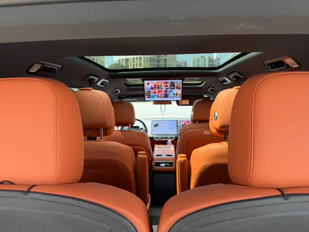 2024 Li L9 Range Extended 154HP REEV 52.3KWH,autocango,china used car exporter,china ev exporter,chinese used car exporter,chinese used ev exporter