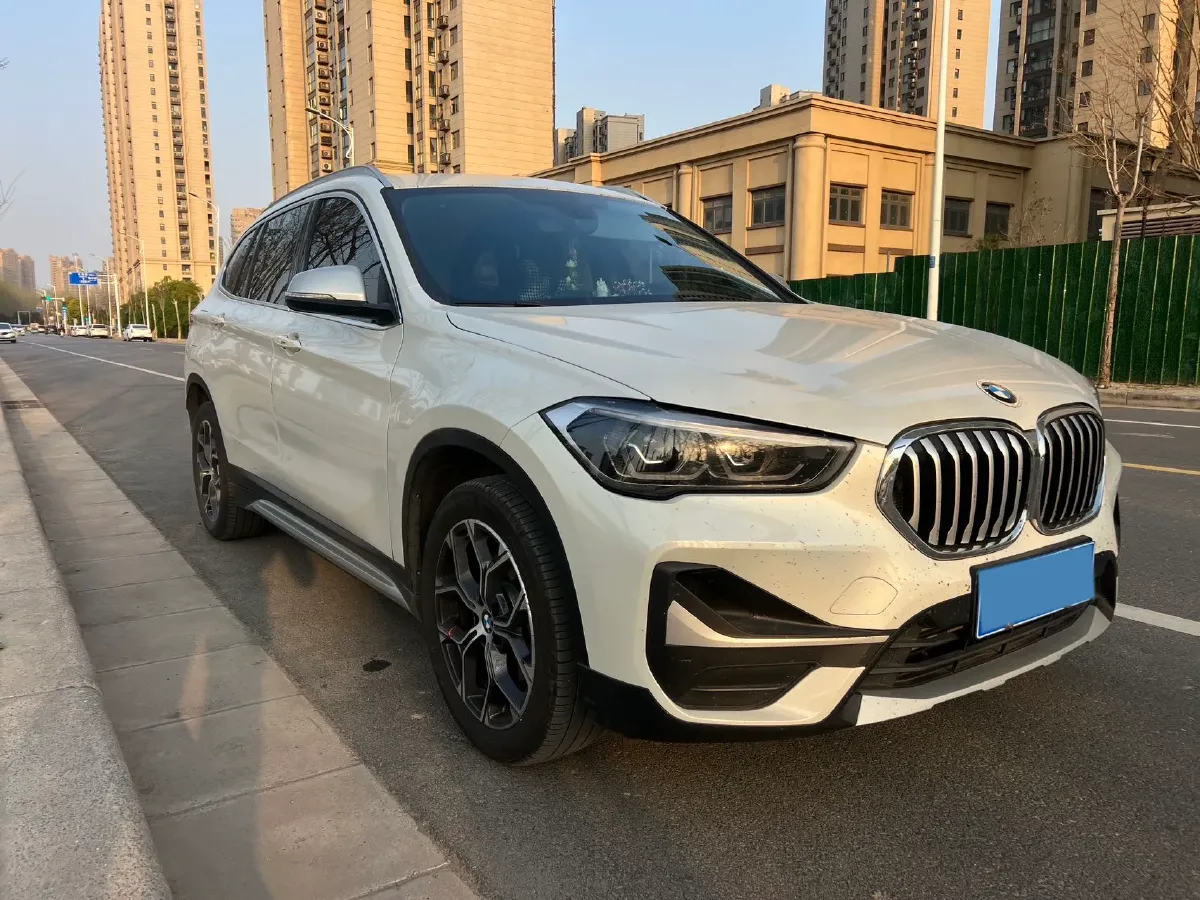 2022 BMW X1 1.5T 140HP L3 7DCT,autocango,china used car exporter,china ev exporter,chinese used car exporter,chinese used ev exporter