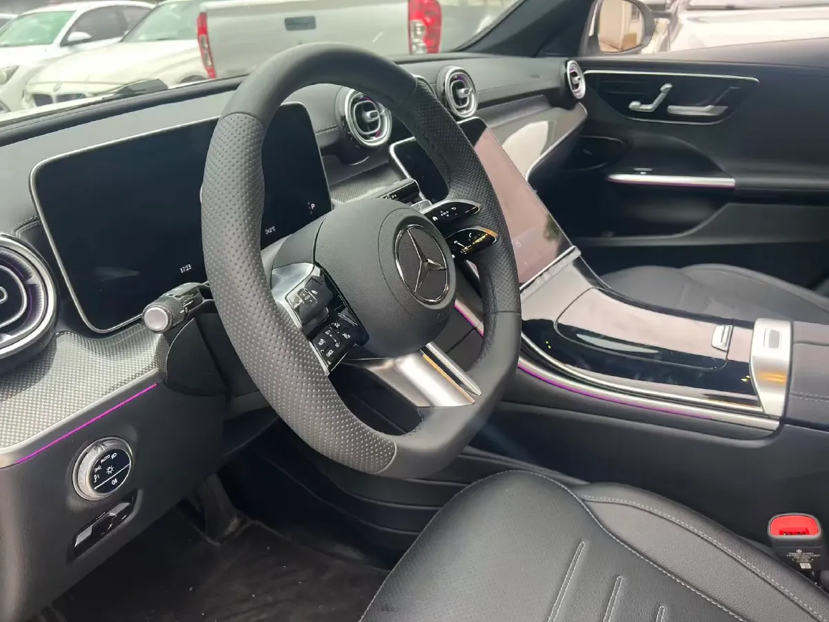 2025 Mercedes-Benz C Class 1.5T 204HP L4 9AT,autocango,china used car exporter,china ev exporter,chinese used car exporter,chinese used ev exporter