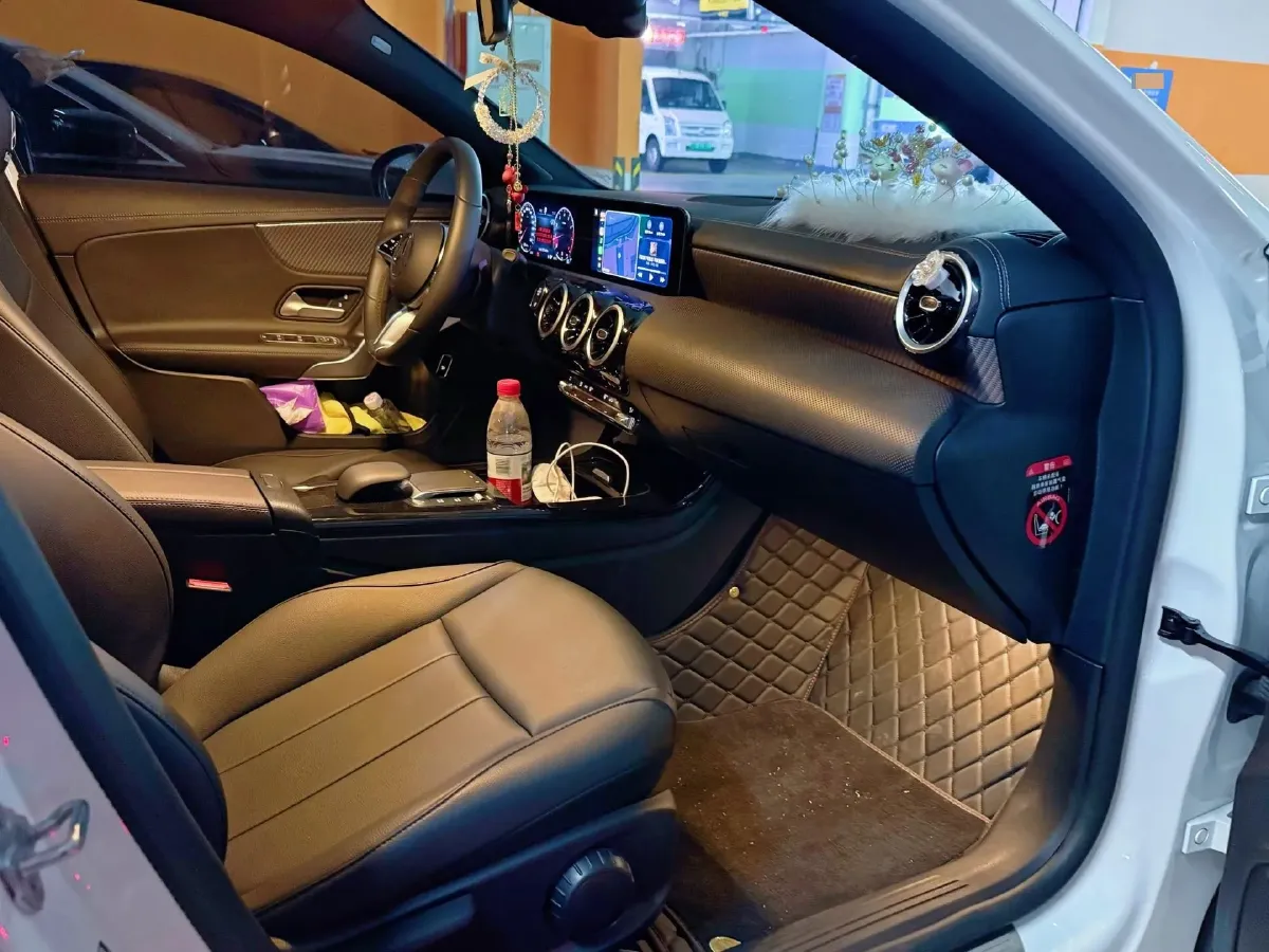 2023 Mercedes-Benz A Class 1.3T 163HP L4 7DCT,autocango,china used car exporter,china ev exporter,chinese used car exporter,chinese used ev exporter