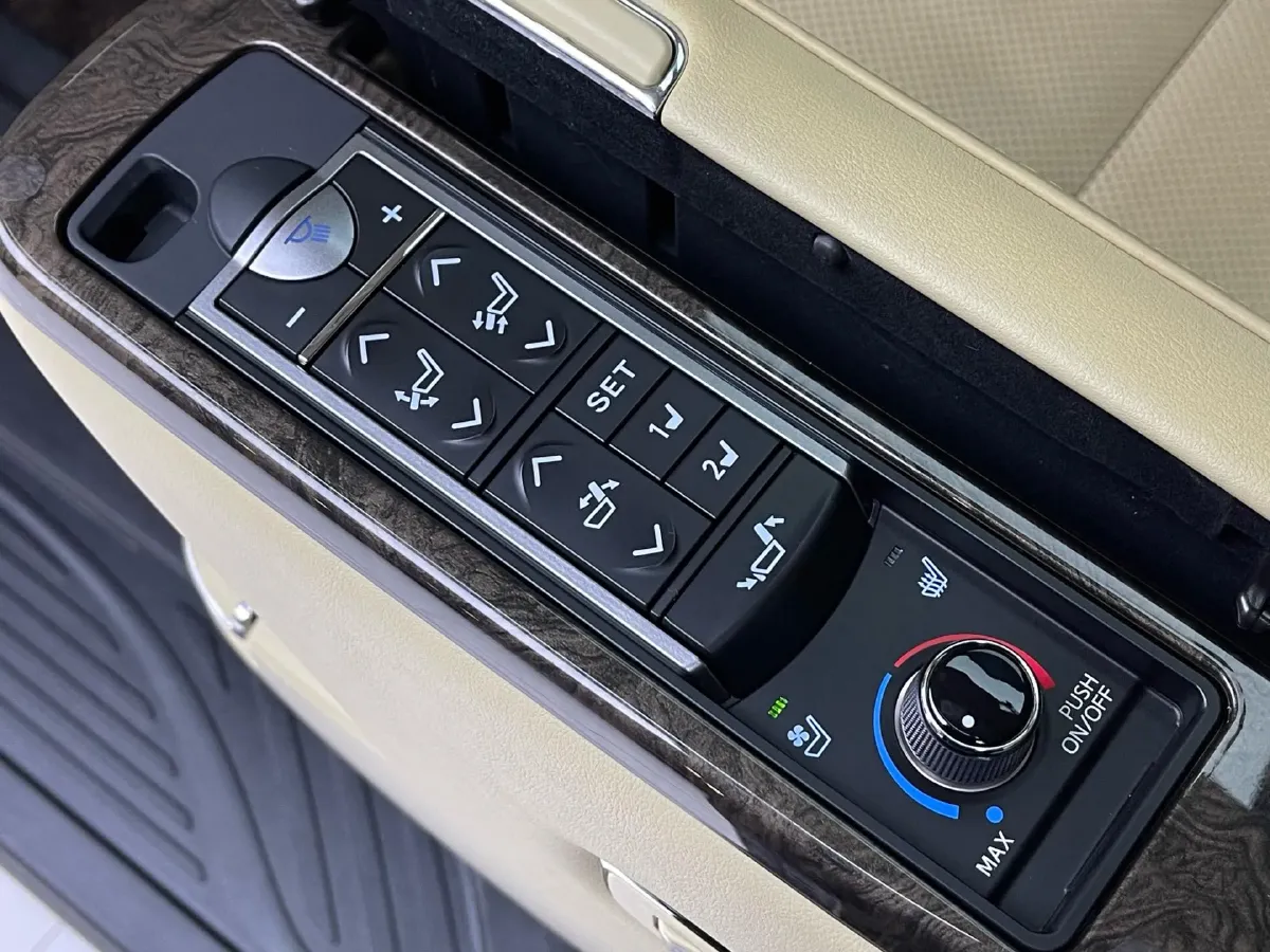 2020 Toyota Vellfire 2.5L 117HP L4 E-CVT Hybrid,autocango,china used car exporter,china ev exporter,chinese used car exporter,chinese used ev exporter