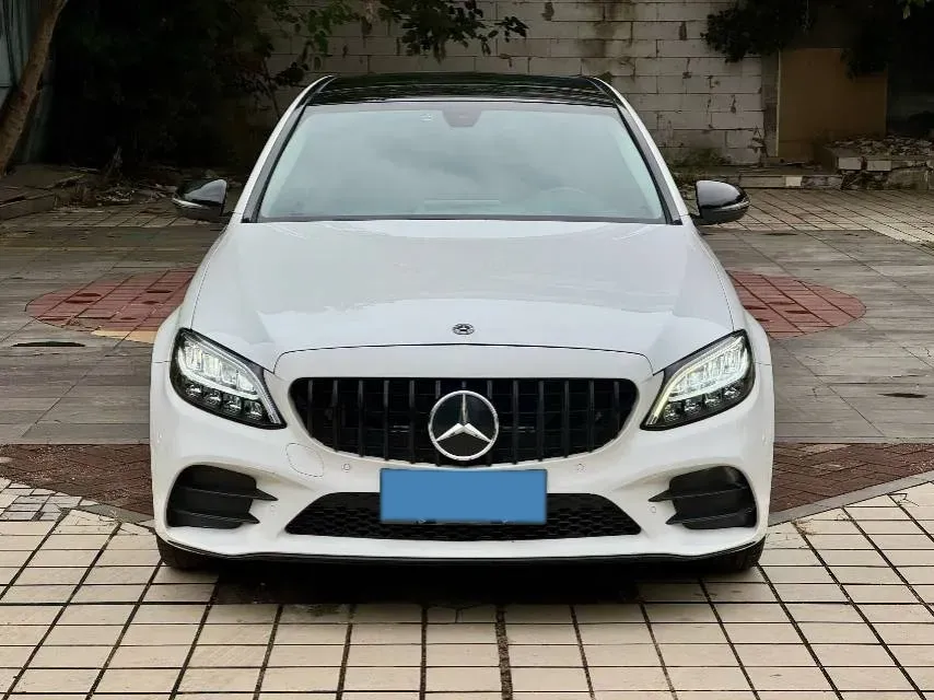2021 Mercedes-Benz C Class 1.5T 184HP L4 9AT,autocango,china used car exporter,china ev exporter,chinese used car exporter,chinese used ev exporter
